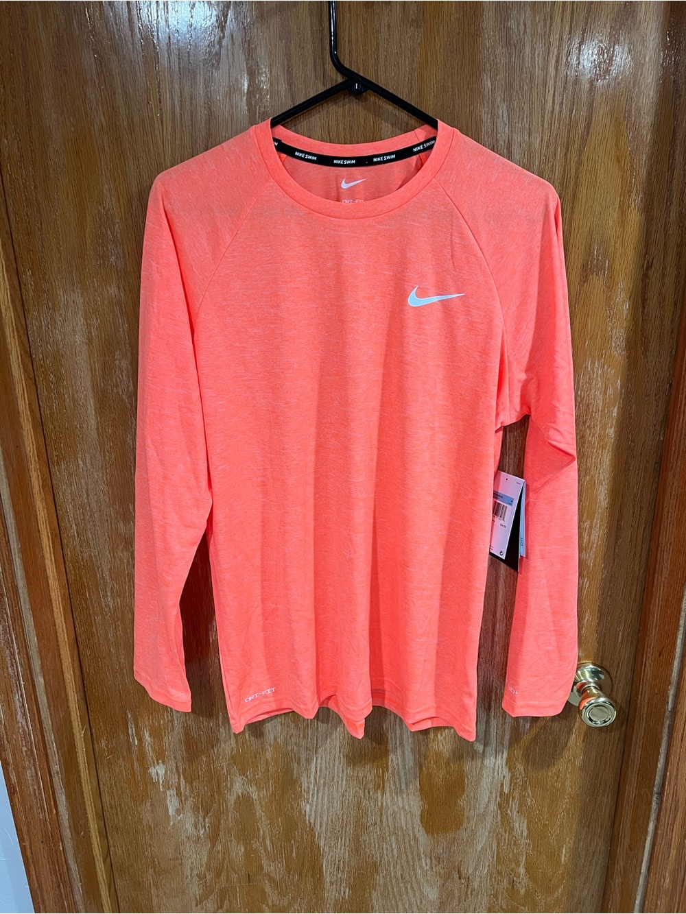*NWT* Women’s Nike Long Sleeve Dri-FIT Performance Shirt - Neon Coral